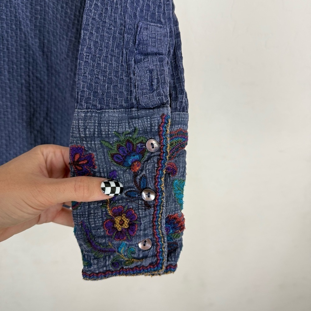Soft Surroundings Palmer Embroidered Cuff Navy Blue Tunic - Picture 6 of 9